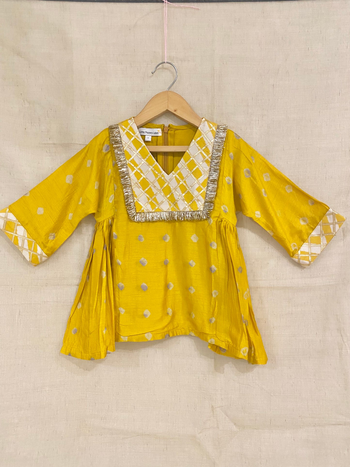 Ujala Farshi Kurta Set