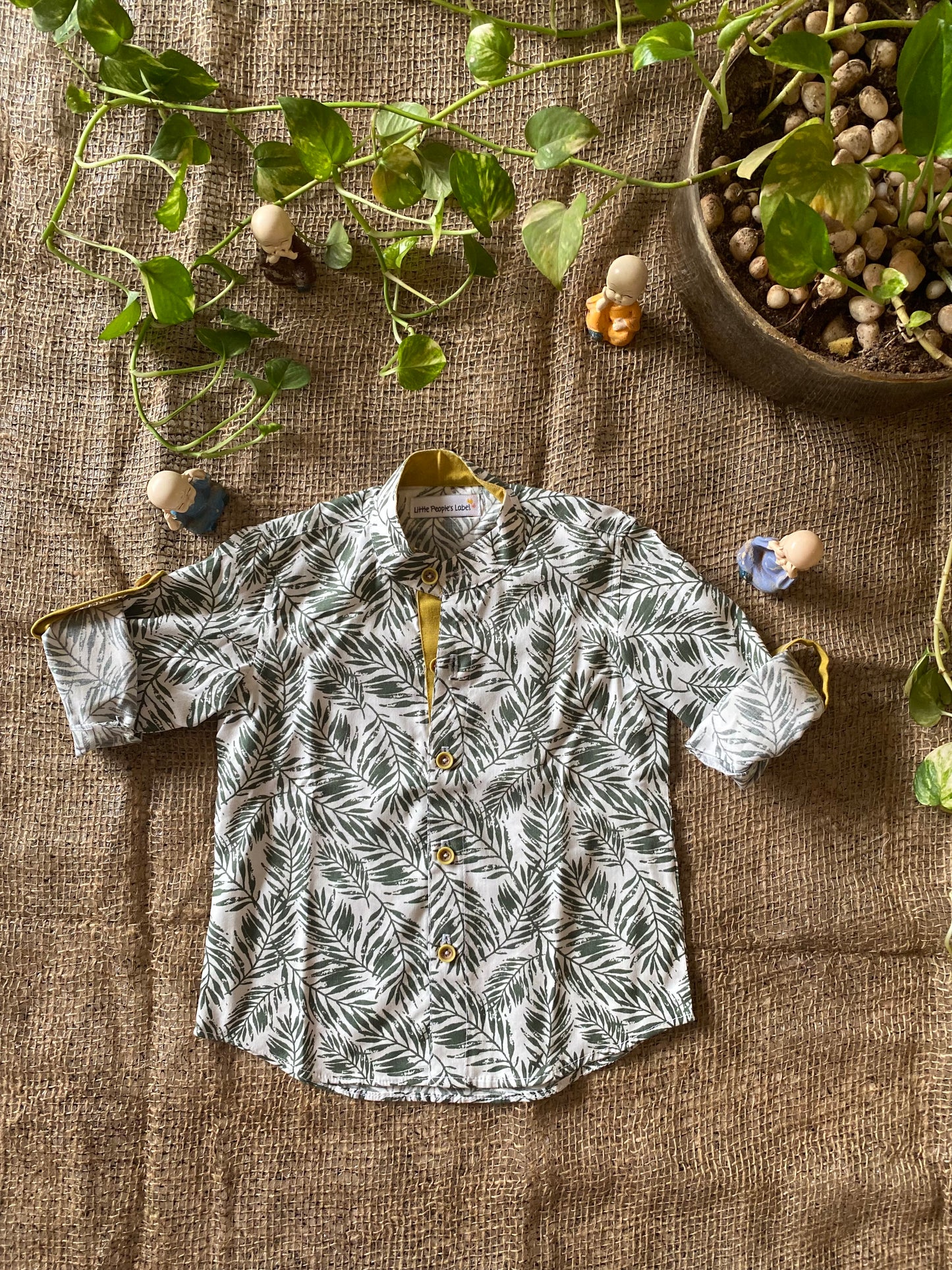 Foliage shirt