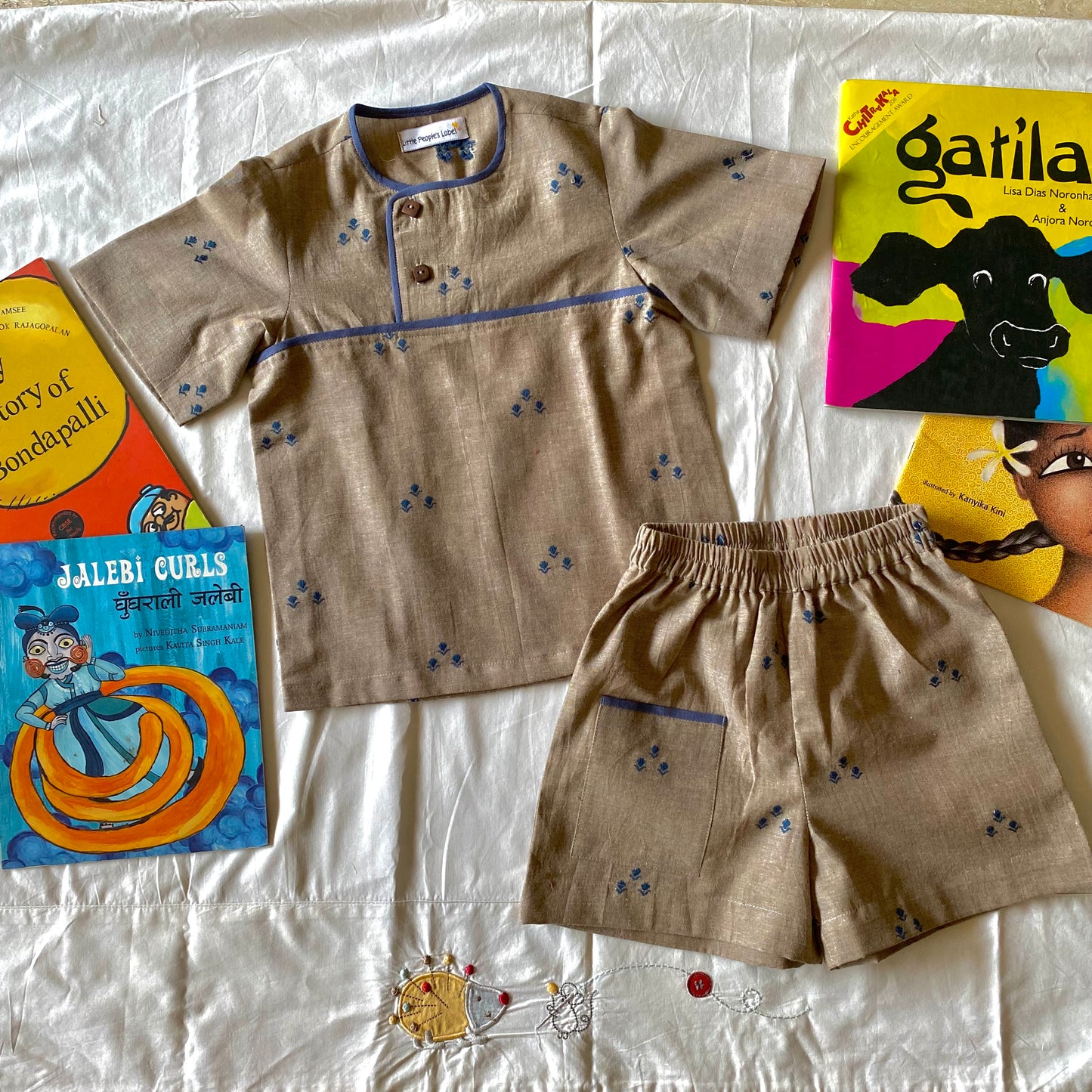 Brown Jamdani Pajama Sets