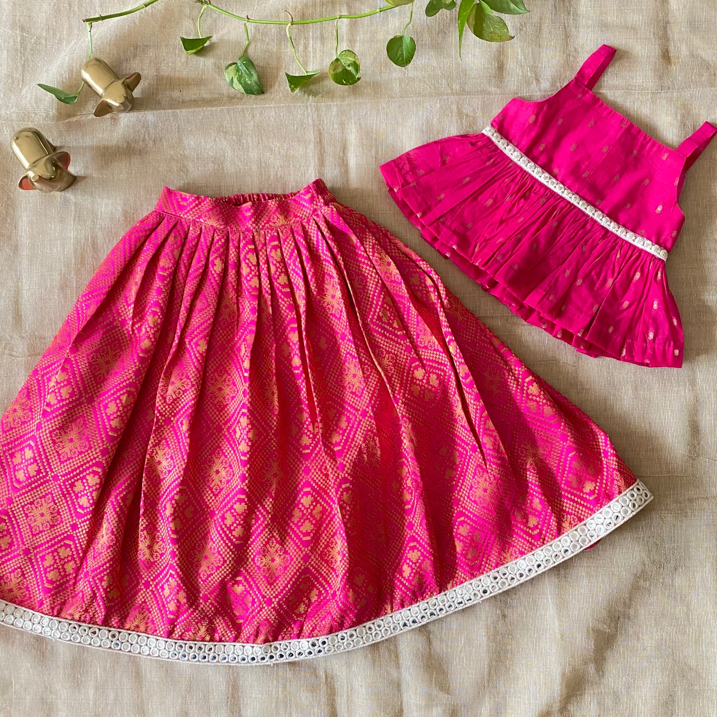 PATOLA LEHENGA (Hot pink)