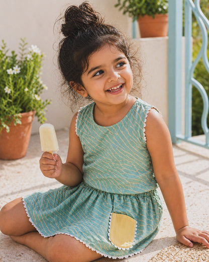 The Scallop & Sunshine Set